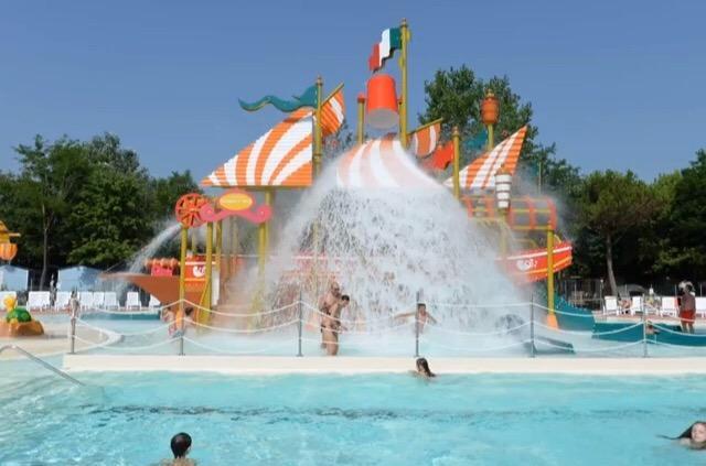 Lodge Tent Spiaggia E Mare Holiday Park Porto Garibaldi Exteriér fotografie